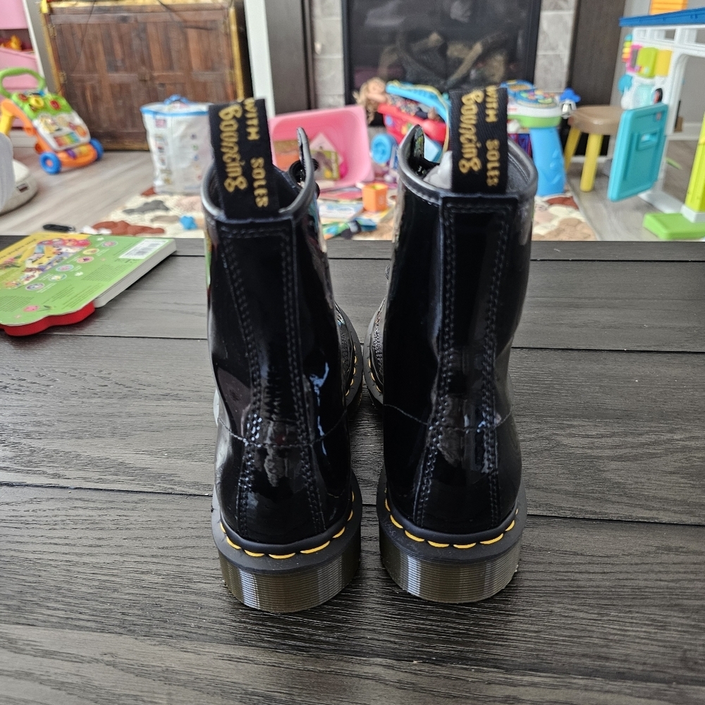 Dr. Martens 1460 Women's Patent Leather Lace Up Boots - Picture 7 of 9